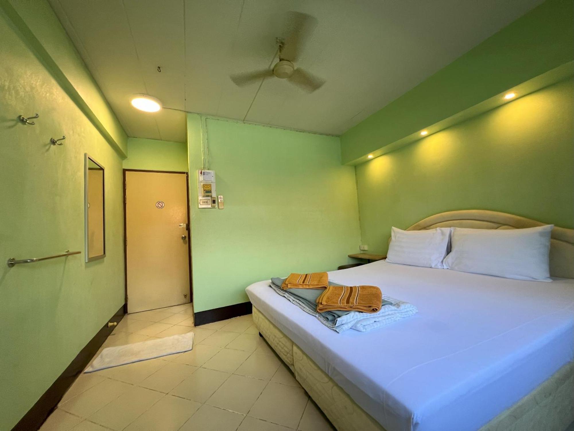 Hotel Bella Bella House à Bangkok Extérieur photo